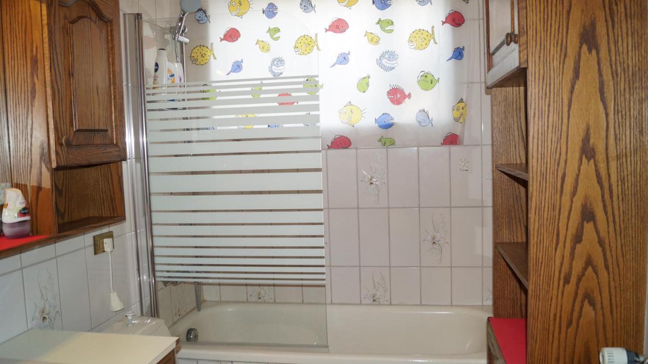 Twin Room With Shared Bathroom Njarthvik Экстерьер фото